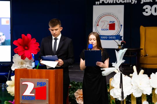 Jubileusz 30-lecia istnienia szkoły PSP nr 21 im. ks. Jana Twardowskiego (zdjęcia)