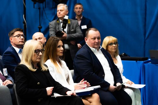 Jubileusz 30-lecia istnienia szkoły PSP nr 21 im. ks. Jana Twardowskiego (zdjęcia)