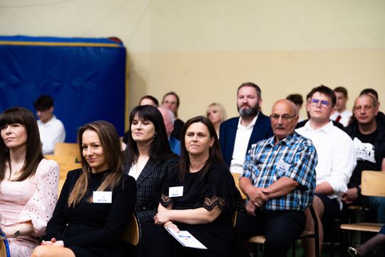 Jubileusz 30-lecia istnienia szkoły PSP nr 21 im. ks. Jana Twardowskiego (zdjęcia)