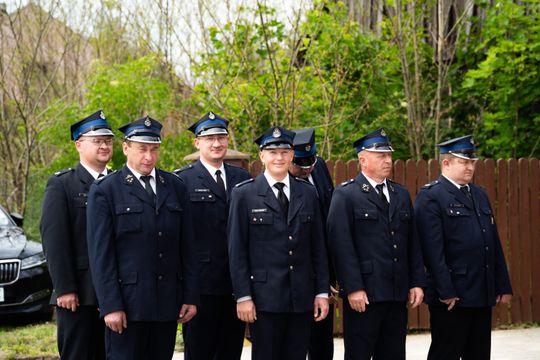 Przekazanie wozu strażackiego dla OSP Jankowice (zdjęcia)