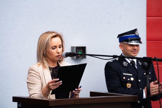 Przekazanie wozu strażackiego dla OSP Jankowice (zdjęcia)