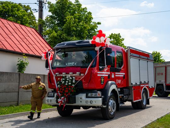 75-lecie OSP Gulin oraz przekazanie nowego samochodu ratowniczo- gaśniczego (zdjęcia)