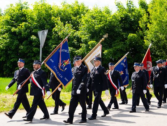75-lecie OSP Gulin oraz przekazanie nowego samochodu ratowniczo- gaśniczego (zdjęcia)