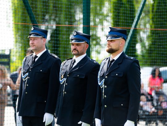 75-lecie OSP Gulin oraz przekazanie nowego samochodu ratowniczo- gaśniczego (zdjęcia)