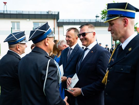 75-lecie OSP Gulin oraz przekazanie nowego samochodu ratowniczo- gaśniczego (zdjęcia)