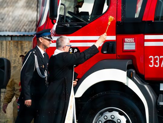 75-lecie OSP Gulin oraz przekazanie nowego samochodu ratowniczo- gaśniczego (zdjęcia)