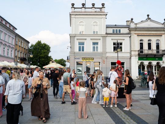 XIV Międzynarodowy Festiwal Artystów Ulicznych i Precyzji w Radomiu (zdjęcia)