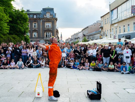 XIV Międzynarodowy Festiwal Artystów Ulicznych i Precyzji w Radomiu (zdjęcia)