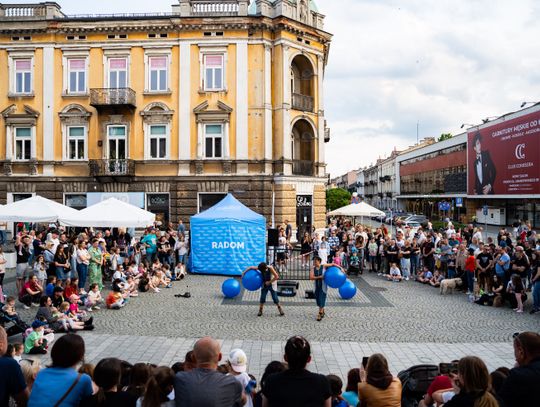 XIV Międzynarodowy Festiwal Artystów Ulicznych i Precyzji w Radomiu (zdjęcia)
