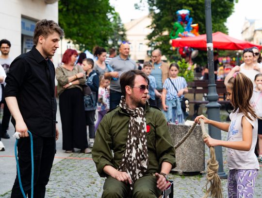 XIV Międzynarodowy Festiwal Artystów Ulicznych i Precyzji w Radomiu (zdjęcia)