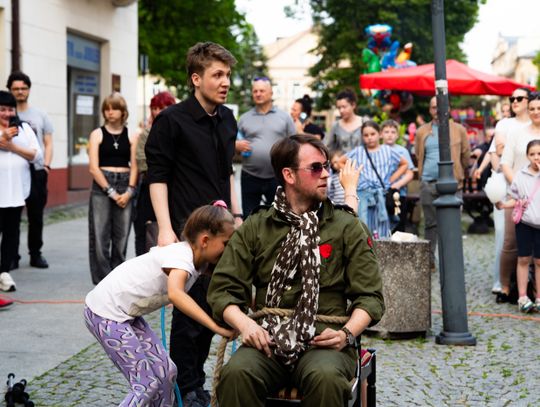XIV Międzynarodowy Festiwal Artystów Ulicznych i Precyzji w Radomiu (zdjęcia)