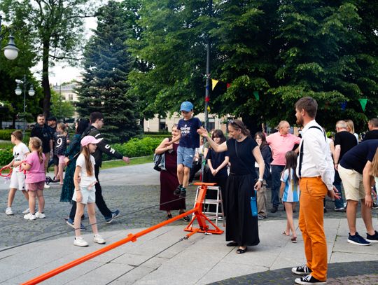 XIV Międzynarodowy Festiwal Artystów Ulicznych i Precyzji w Radomiu (zdjęcia)