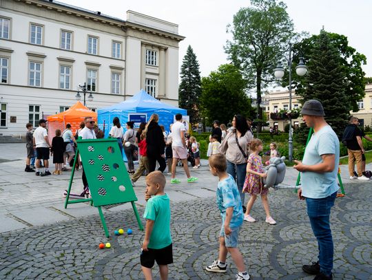 XIV Międzynarodowy Festiwal Artystów Ulicznych i Precyzji w Radomiu (zdjęcia)