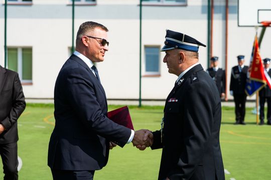 75-lecie OSP Gulin oraz przekazanie nowego samochodu ratowniczo- gaśniczego (zdjęcia)