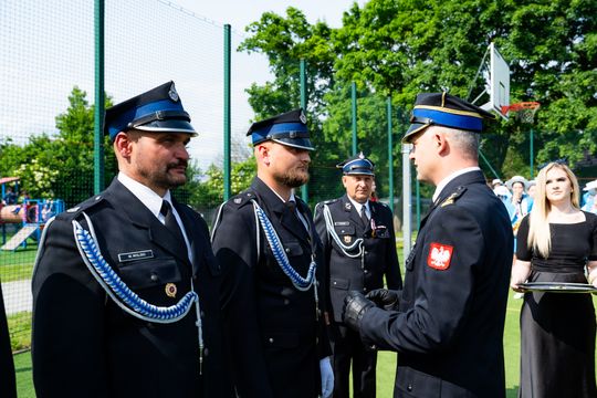 75-lecie OSP Gulin oraz przekazanie nowego samochodu ratowniczo- gaśniczego (zdjęcia)