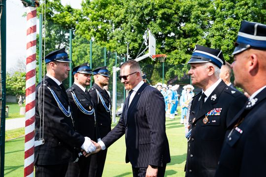 75-lecie OSP Gulin oraz przekazanie nowego samochodu ratowniczo- gaśniczego (zdjęcia)
