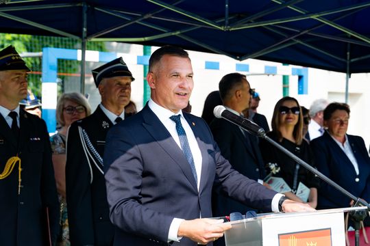75-lecie OSP Gulin oraz przekazanie nowego samochodu ratowniczo- gaśniczego (zdjęcia)