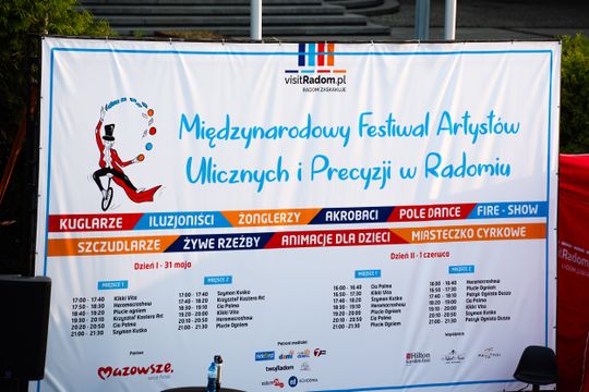 XIV Międzynarodowy Festiwal Artystów Ulicznych i Precyzji w Radomiu (zdjęcia)