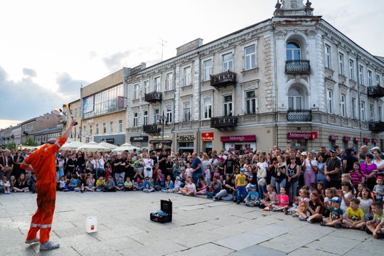 XIV Międzynarodowy Festiwal Artystów Ulicznych i Precyzji w Radomiu (zdjęcia)
