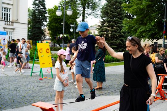 XIV Międzynarodowy Festiwal Artystów Ulicznych i Precyzji w Radomiu (zdjęcia)