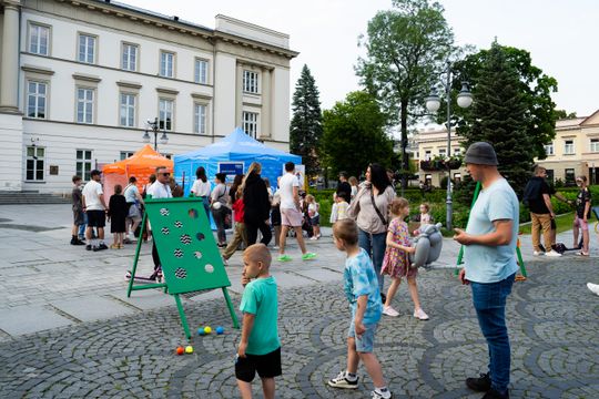 XIV Międzynarodowy Festiwal Artystów Ulicznych i Precyzji w Radomiu (zdjęcia)