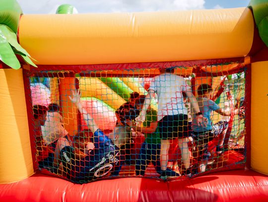 Festyn rodziny w PSP w Dąbrówce Podłężnej im Orła Białego (zdjęcia)