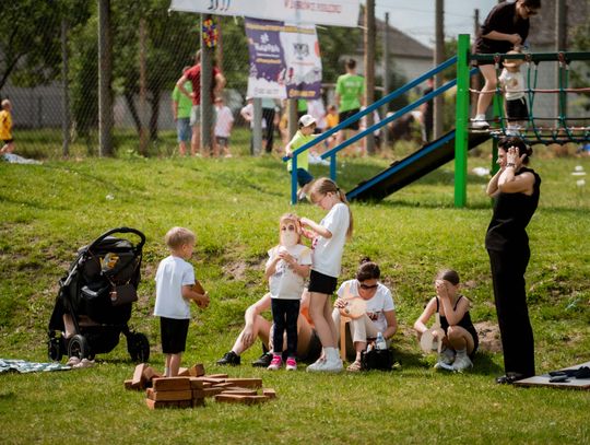 Festyn rodziny w PSP w Dąbrówce Podłężnej im Orła Białego (zdjęcia)