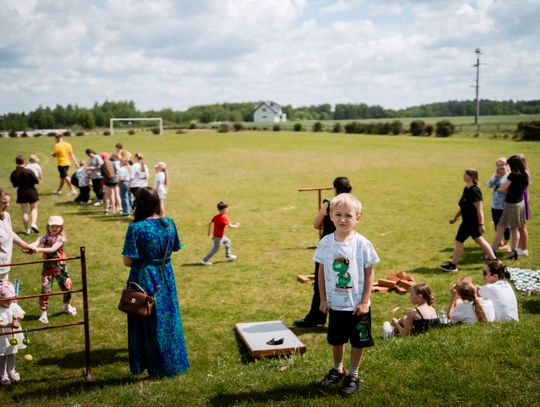 Festyn rodziny w PSP w Dąbrówce Podłężnej im Orła Białego (zdjęcia)