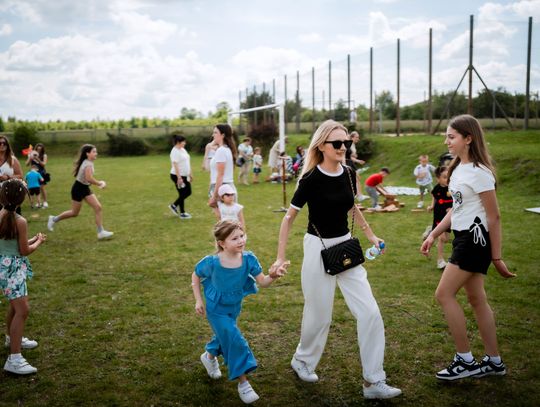 Festyn rodziny w PSP w Dąbrówce Podłężnej im Orła Białego (zdjęcia)