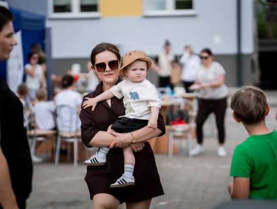 Festyn rodziny w PSP w Dąbrówce Podłężnej im Orła Białego (zdjęcia)