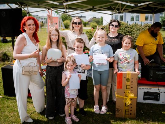 Festyn rodziny w PSP w Dąbrówce Podłężnej im Orła Białego (zdjęcia)