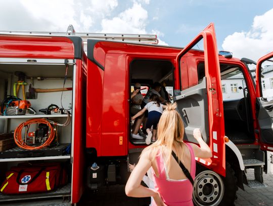 Festyn rodziny w PSP w Dąbrówce Podłężnej im Orła Białego (zdjęcia)