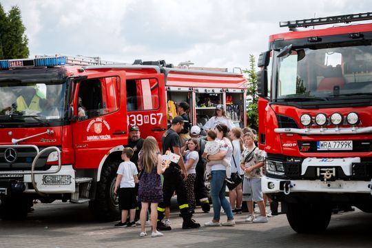 Festyn rodziny w PSP w Dąbrówce Podłężnej im Orła Białego (zdjęcia)