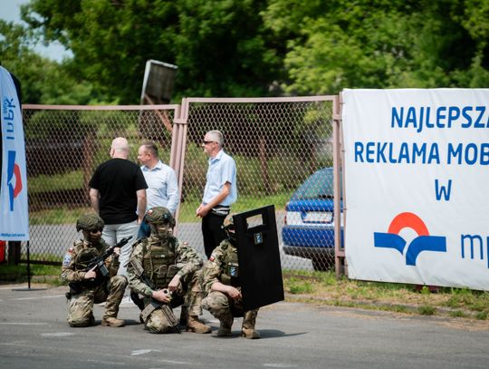 Piknik bezpieczeństwa w Automobilklubie (zdjęcia)