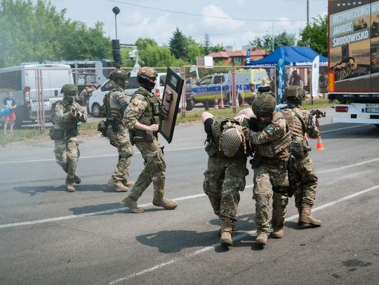 Piknik bezpieczeństwa w Automobilklubie (zdjęcia)