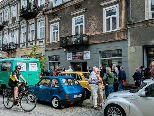 Otwarcie Muzeum Motoryzacji, Służb Mundurowych i Techniki Użytkowej w Radomiu (zdjęcia)
