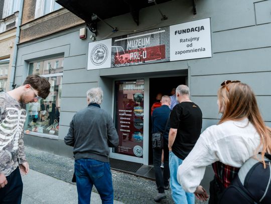 Otwarcie Muzeum Motoryzacji, Służb Mundurowych i Techniki Użytkowej w Radomiu (zdjęcia)