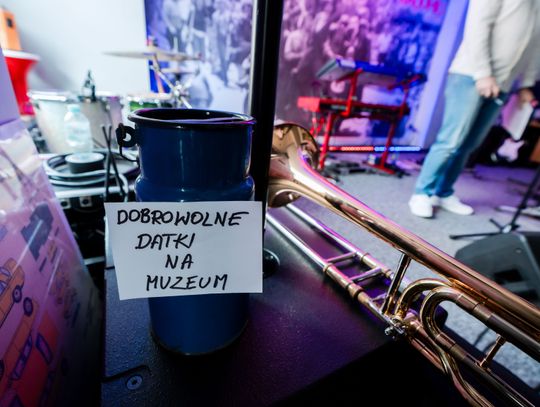 Otwarcie Muzeum Motoryzacji, Służb Mundurowych i Techniki Użytkowej w Radomiu (zdjęcia)