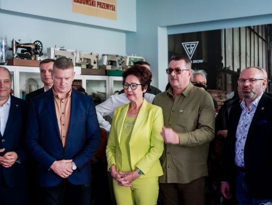 Otwarcie Muzeum Motoryzacji, Służb Mundurowych i Techniki Użytkowej w Radomiu (zdjęcia)