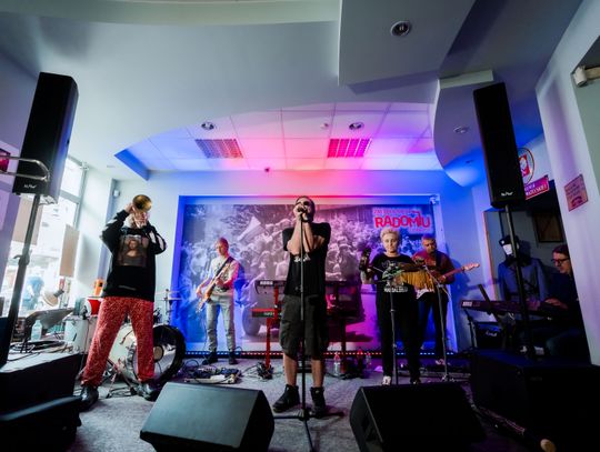 Otwarcie Muzeum Motoryzacji, Służb Mundurowych i Techniki Użytkowej w Radomiu (zdjęcia)