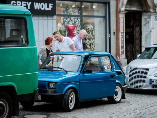 Otwarcie Muzeum Motoryzacji, Służb Mundurowych i Techniki Użytkowej w Radomiu (zdjęcia)