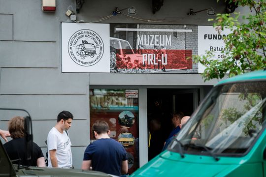 Otwarcie Muzeum Motoryzacji, Służb Mundurowych i Techniki Użytkowej w Radomiu (zdjęcia)