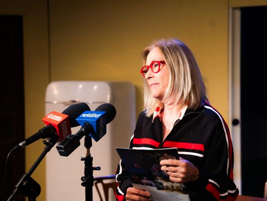 Próba medialna spektaklu "Śmierć komiwojażera" w reżyserii Radosława Rychcika (zdjęcia)