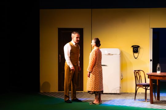 Próba medialna spektaklu "Śmierć komiwojażera" w reżyserii Radosława Rychcika (zdjęcia)