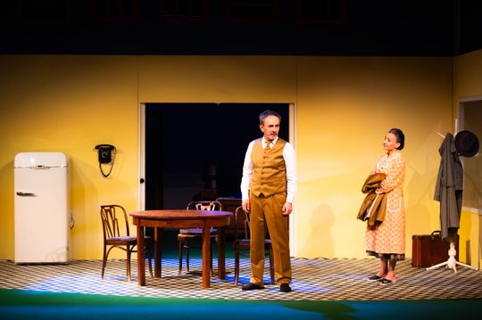 Próba medialna spektaklu "Śmierć komiwojażera" w reżyserii Radosława Rychcika (zdjęcia)