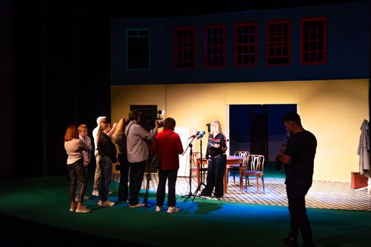 Próba medialna spektaklu "Śmierć komiwojażera" w reżyserii Radosława Rychcika (zdjęcia)