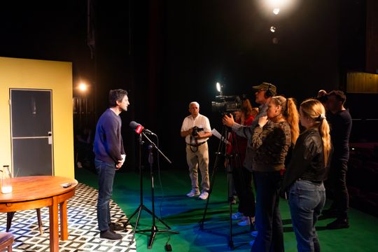 Próba medialna spektaklu "Śmierć komiwojażera" w reżyserii Radosława Rychcika (zdjęcia)