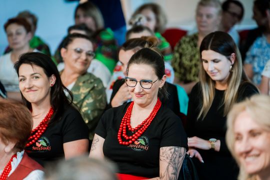 Wręczenie czeków dla Kół Gospodyń Wiejskich (zdjęcia)