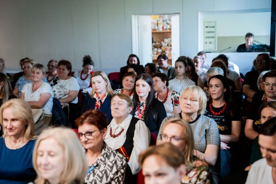 Wręczenie czeków dla Kół Gospodyń Wiejskich (zdjęcia)