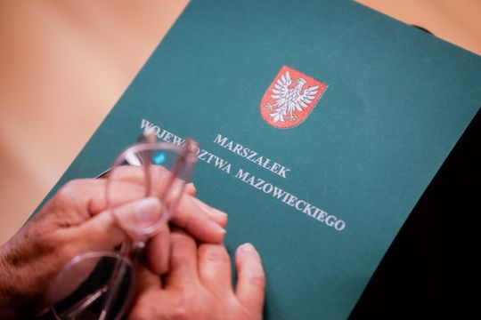 Wręczenie czeków dla Kół Gospodyń Wiejskich (zdjęcia)